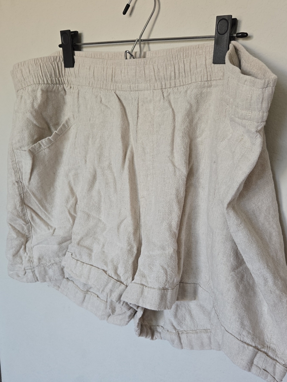 Old Navy Light Beige Linen-Blend Shorts